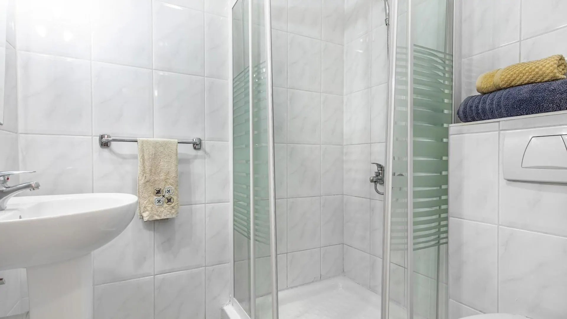 Near The Beach With Huge Terrace, Parking And Wifi Costa Calma Spagna
